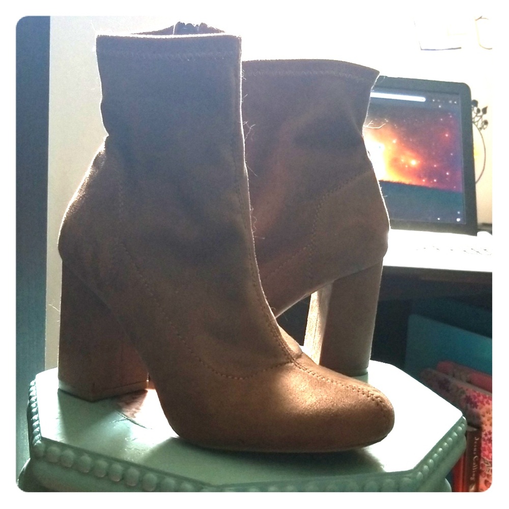 Mia Heel-Shoes